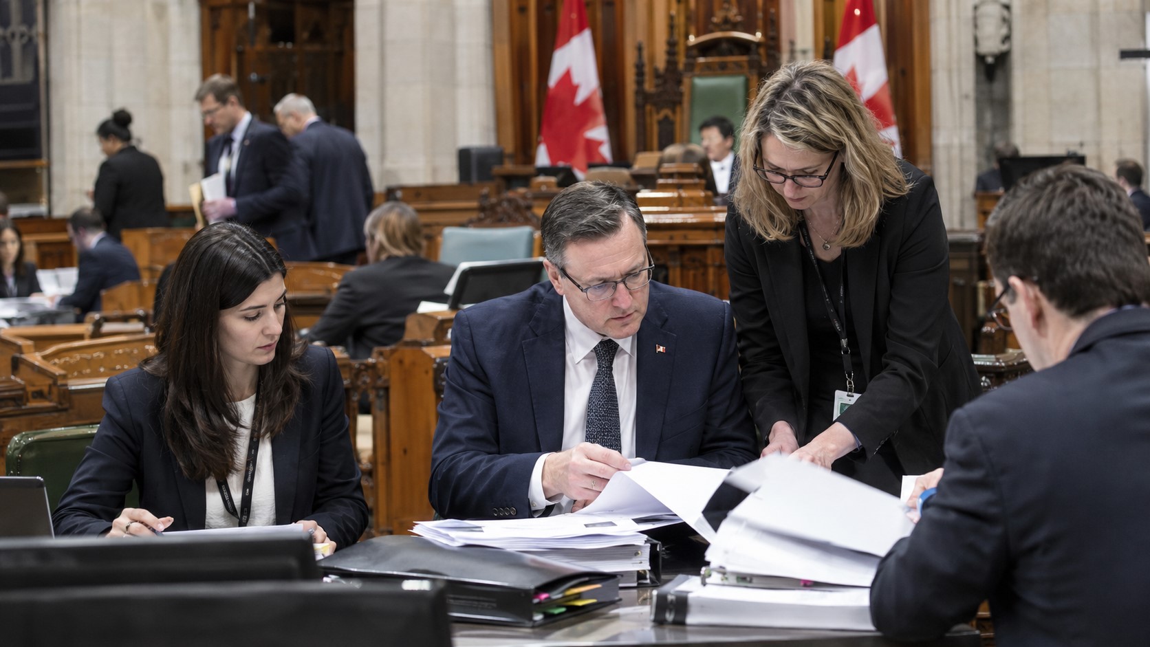 Canada Introduces Bill S-7 to Cut Red Tape Across 31 Federal Laws
